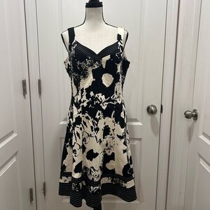 Nine West Elegant Black and Ivory Women's Dress